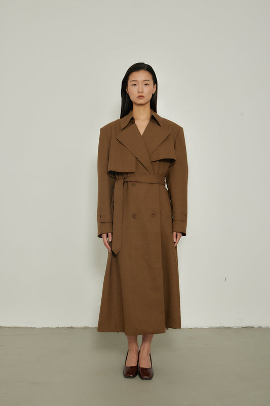 Manteau long design croisé au dos